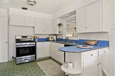 362 NE 9th Pl, Hillsboro, OR 97124 - Photo 18