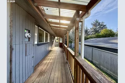 91566 Dolezal Ln, Coos Bay, OR 97420 - Photo 36