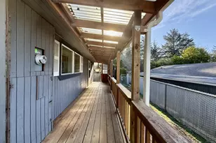 91566 Dolezal Ln, Coos Bay, OR 97420 - Photo 36