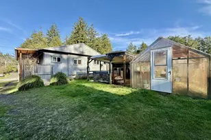 91566 Dolezal Ln, Coos Bay, OR 97420 - Photo 18