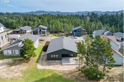 551 Meadows Dr, Manzanita, OR 97130 - Photo 36