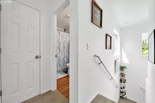 1647 Hamlet Ln, Eugene, OR 97402 - Photo 14
