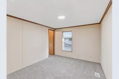 7918 SE King Rd #14, Milwaukie, OR 97222 - Photo 32