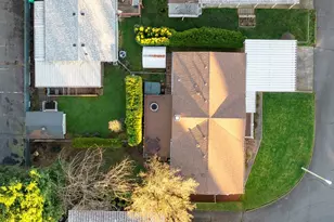 7918 SE King Rd, Milwaukie, OR 97222 - Photo 6