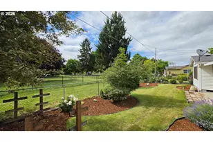 1289 Astor Way, Woodburn, OR 97071 - Photo 32