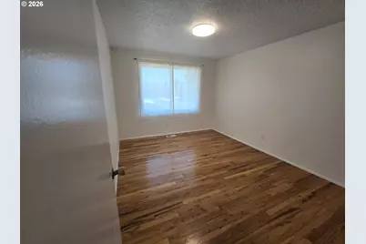 1289 Astor Way, Woodburn, OR 97071 - Photo 14