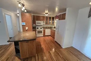 1289 Astor Way, Woodburn, OR 97071 - Photo 8