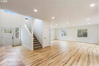 610 Terrace Dr, Glide, OR 97443 - Photo 8