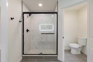 610 Terrace Dr, Glide, OR 97443 - Photo 30