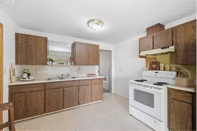 1230 Waite St, Eugene, OR 97402 - Photo 16