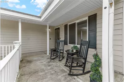 15813 NE 3rd St, Vancouver, WA 98684 - Photo 2