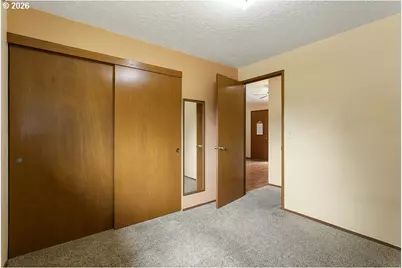 130 SE 21st St, Troutdale, OR 97060 - Photo 16