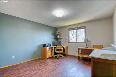 17 SE Kirk Ave, Pendleton, OR 97801 - Photo 18