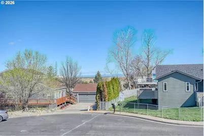 17 SE Kirk Ave, Pendleton, OR 97801 - Photo 36