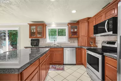 3766 Clearview Ct, Keizer, OR 97303 - Photo 6