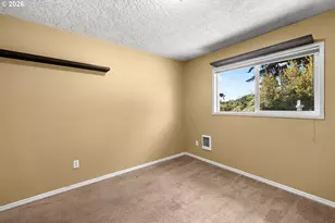 13331 Lakewood Dr, Aurora, OR 97002 - Photo 14
