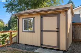 13331 Lakewood Dr, Aurora, OR 97002 - Photo 24