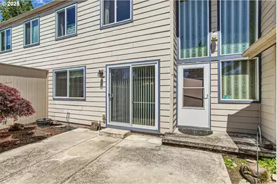 220 NE Village Squire Ave #12, Gresham, OR 97030 - Photo 4