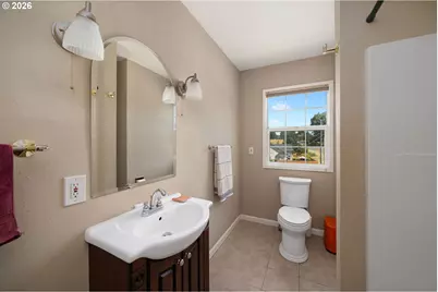 3706 Falk Rd, Vancouver, WA 98661 - Photo 30