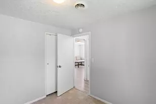 209 NE 192nd Ave, Portland, OR 97230 - Photo 24