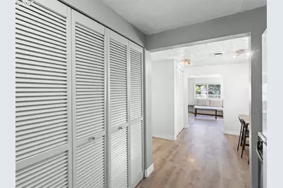 209 NE 192nd Ave, Portland, OR 97230 - Photo 18