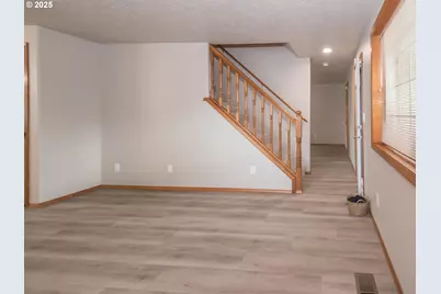 7309 SE Holgate Blvd, Portland, OR 97206 - Photo 6