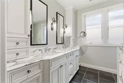 330 6th St, Lake Oswego, OR 97034 - Photo 26