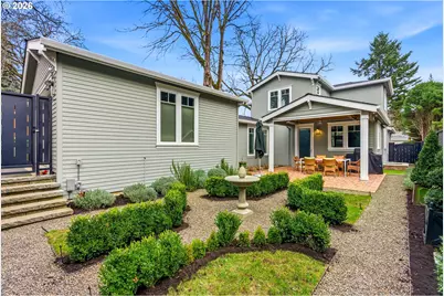 330 6th St, Lake Oswego, OR 97034 - Photo 44