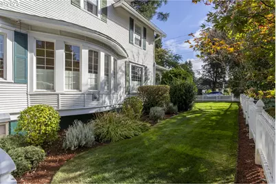 803 N Main Ave, Ridgefield, WA 98642 - Photo 32