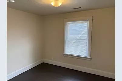 4507 N Gantenbein Ave, Portland, OR 97217 - Photo 12