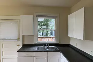 4507 N Gantenbein Ave, Portland, OR 97217 - Photo 8