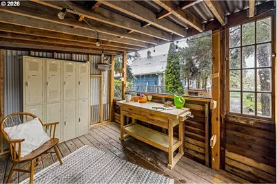 4525 SE Malden Dr, Portland, OR 97206 - Photo 38