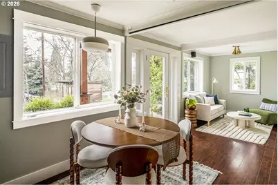 4525 SE Malden Dr, Portland, OR 97206 - Photo 8