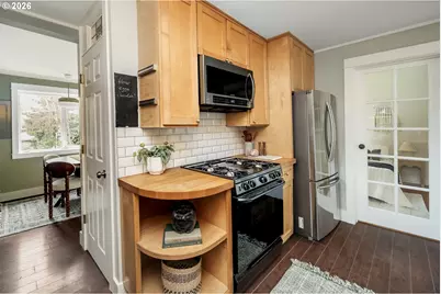 4525 SE Malden Dr, Portland, OR 97206 - Photo 24