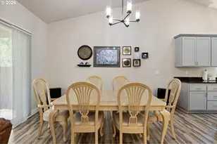 963 Pennington Ct, Eugene, OR 97404 - Photo 18