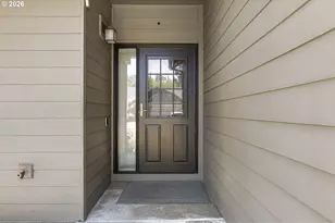 963 Pennington Ct, Eugene, OR 97404 - Photo 4