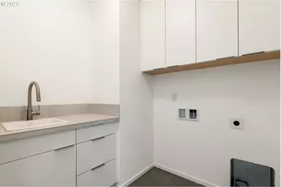 2411 E 6th St, Vancouver, WA 98661 - Photo 28