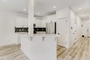 802 S 25th Ave, Cornelius, OR 97113 - Photo 10