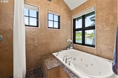 100 3rd St, Lake Oswego, OR 97034 - Photo 32