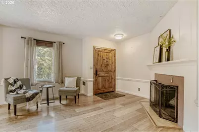 10709 SE 11th Cir, Vancouver, WA 98664 - Photo 4