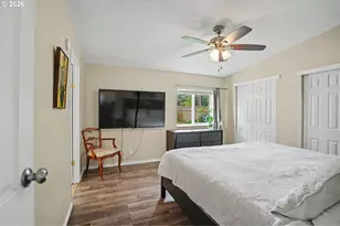 12450 SW Fischer Rd, Portland, OR 97224 - Photo 20