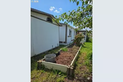 12450 SW Fischer Rd #103, Portland, OR 97224 - Photo 36