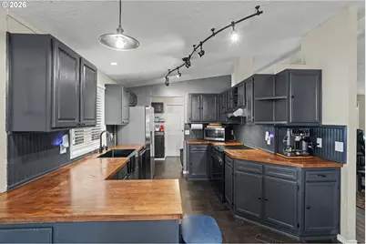 12450 SW Fischer Rd #103, Portland, OR 97224 - Photo 18