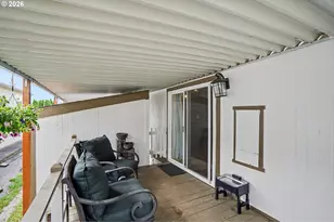 12450 SW Fischer Rd, Portland, OR 97224 - Photo 28