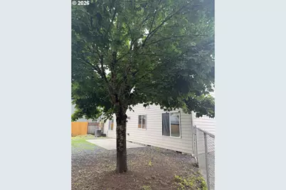 300 NW 12th St, Battle Ground, WA 98604 - Photo 2