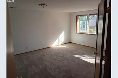 300 NW 12th St, Battle Ground, WA 98604 - Photo 14
