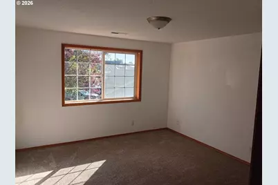 300 NW 12th St, Battle Ground, WA 98604 - Photo 12