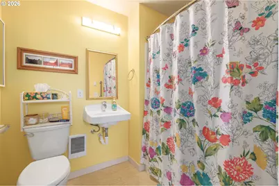 172 Oakleigh Ln, Eugene, OR 97404 - Photo 16