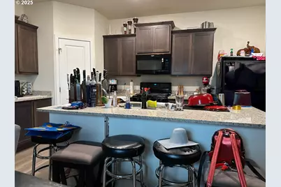 1424 W 11th St, La Center, WA 98629 - Photo 16