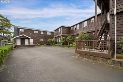 172 N Hemlock St, Cannon Beach, OR 97110 - Photo 16